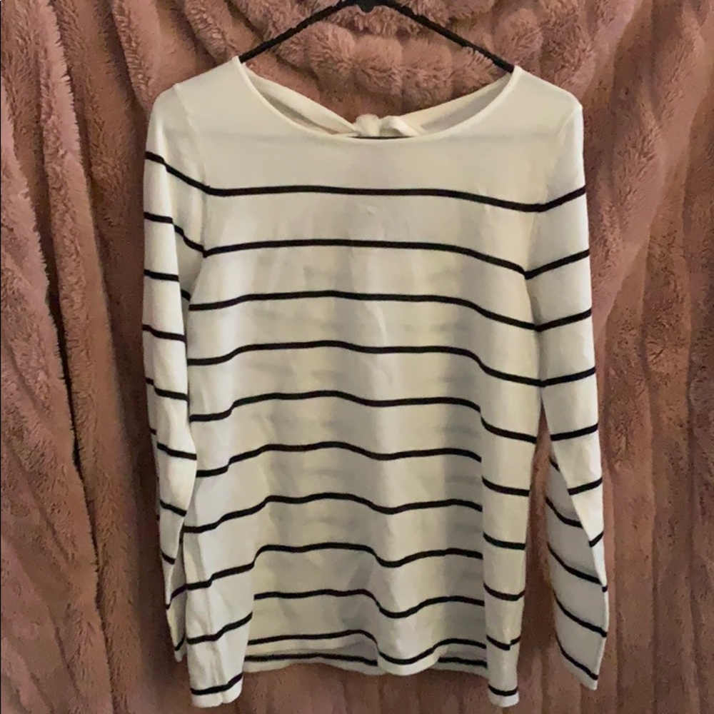 White sweater with black stripes